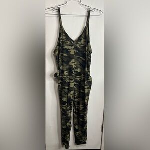 SHEIN Camo Jumpsuit
